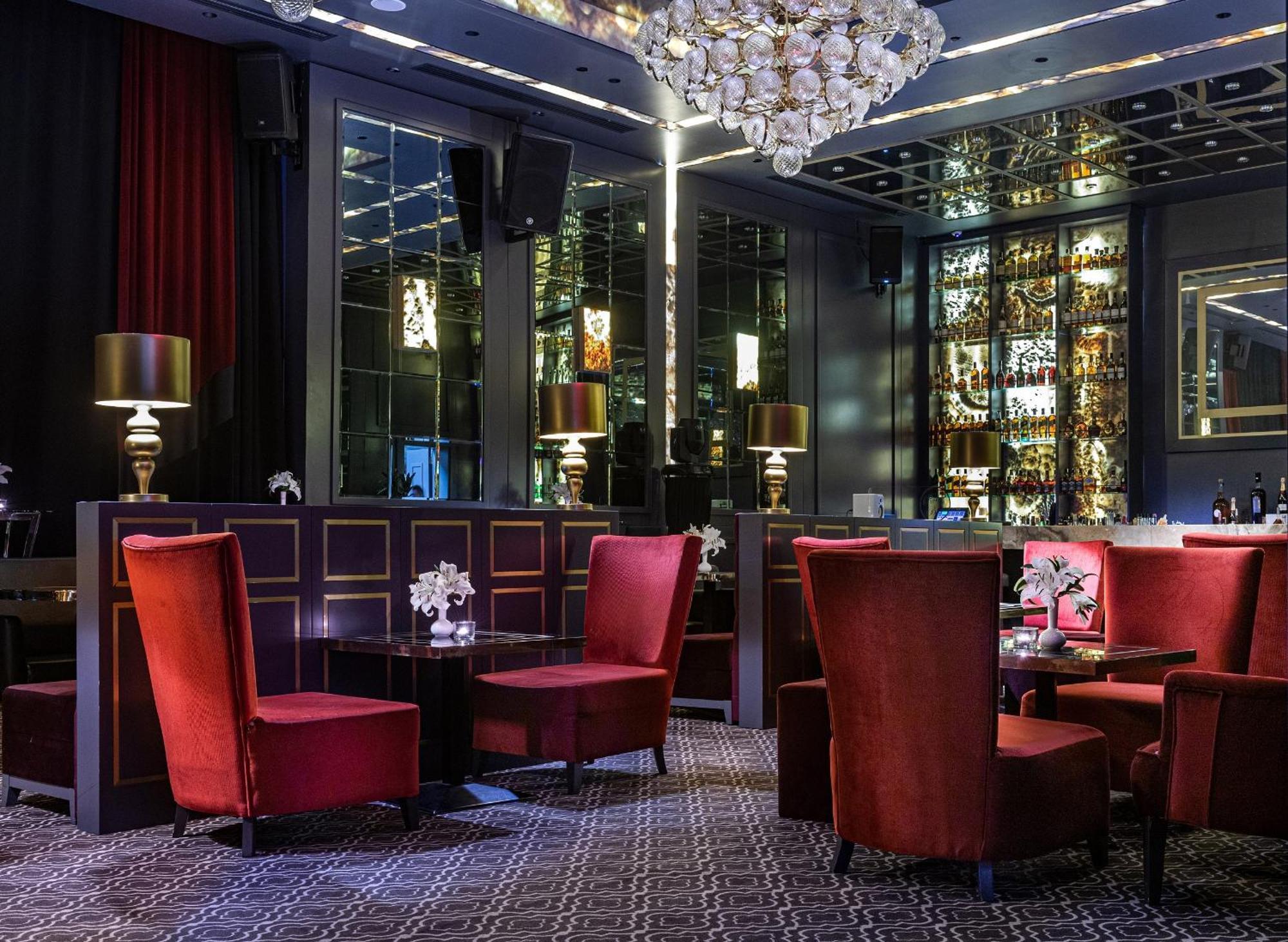 ホテル ラマダ プラザ バイ ウィンダム トラブゾン エクステリア 写真 The Bar